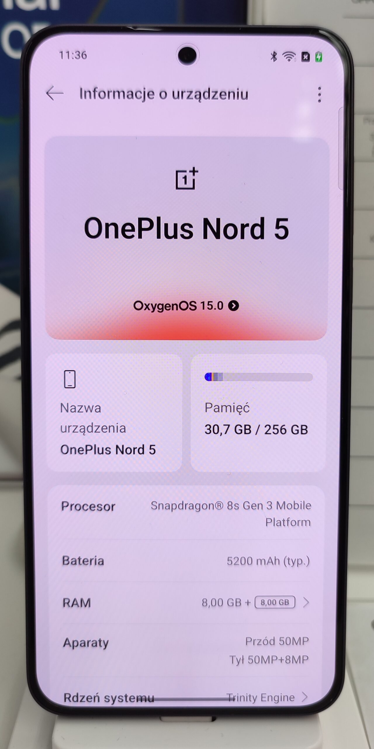 OnePlus Ace 7 display and cooling fan design