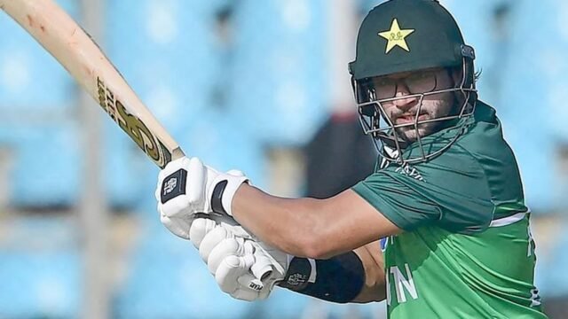 Imam-ul-Haq, Mohammad Rizwan Cleared for Domestic Cricket Return
