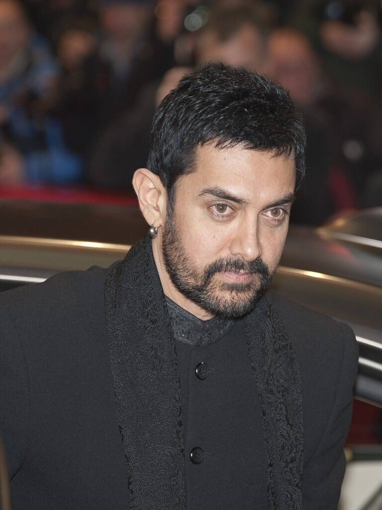 Aamir Khan Breaks Down at the Singapore Film Festival: Thirty Years of Work Cost Me My Family Time