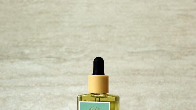 Best Hair Oil in Pakistan 2026: Prices & Top Picks
