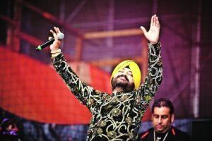 Daler Mehndi Controversy: Minister Accuses Singer of Drunk Performance at Uttarakhand Fair; Badshah Backs Him