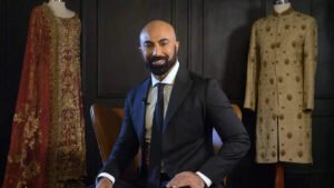 HSY Phone Hacked: Designer Warns Fans After WhatsApp, Email and Contacts Breach