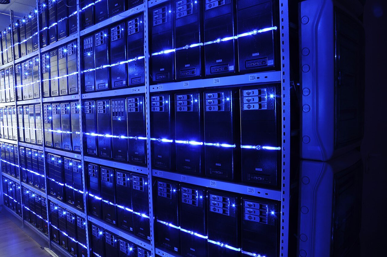 Long corridor of server cabinets in a BalticServers data centre