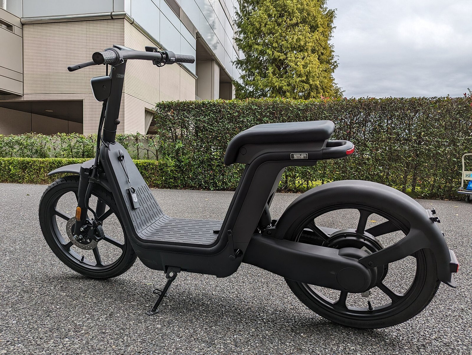 An electric scooter on a street in China (File photo)