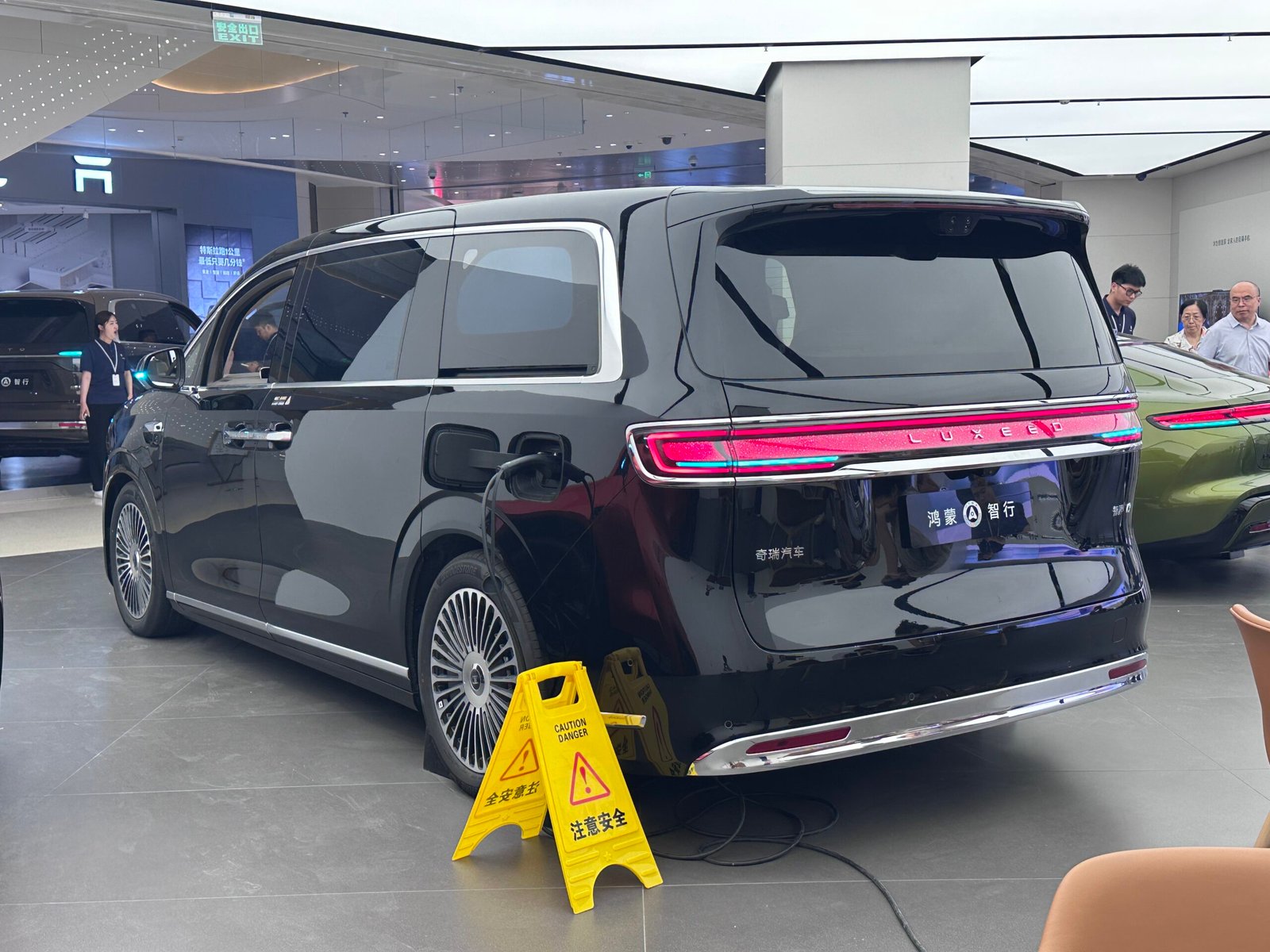 LUXEED V9 seven-seat luxury electric MPV — one of the models that could reach Pakistan