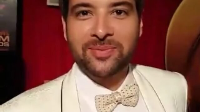 Mikaal Zulfiqar Reacts with Grace After Being Called a “Rising Star” at Pashmina Launch