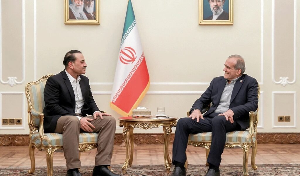 Asim Munir Tehran Visit: Pakistan Army Chief Heads to Iran on Tuesday