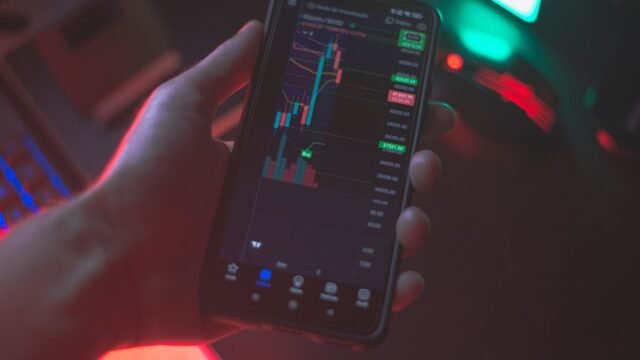 Polymarket Hack: $2.7 Million Drained in One Hour as Compromised DebugBear Script Halts Trading