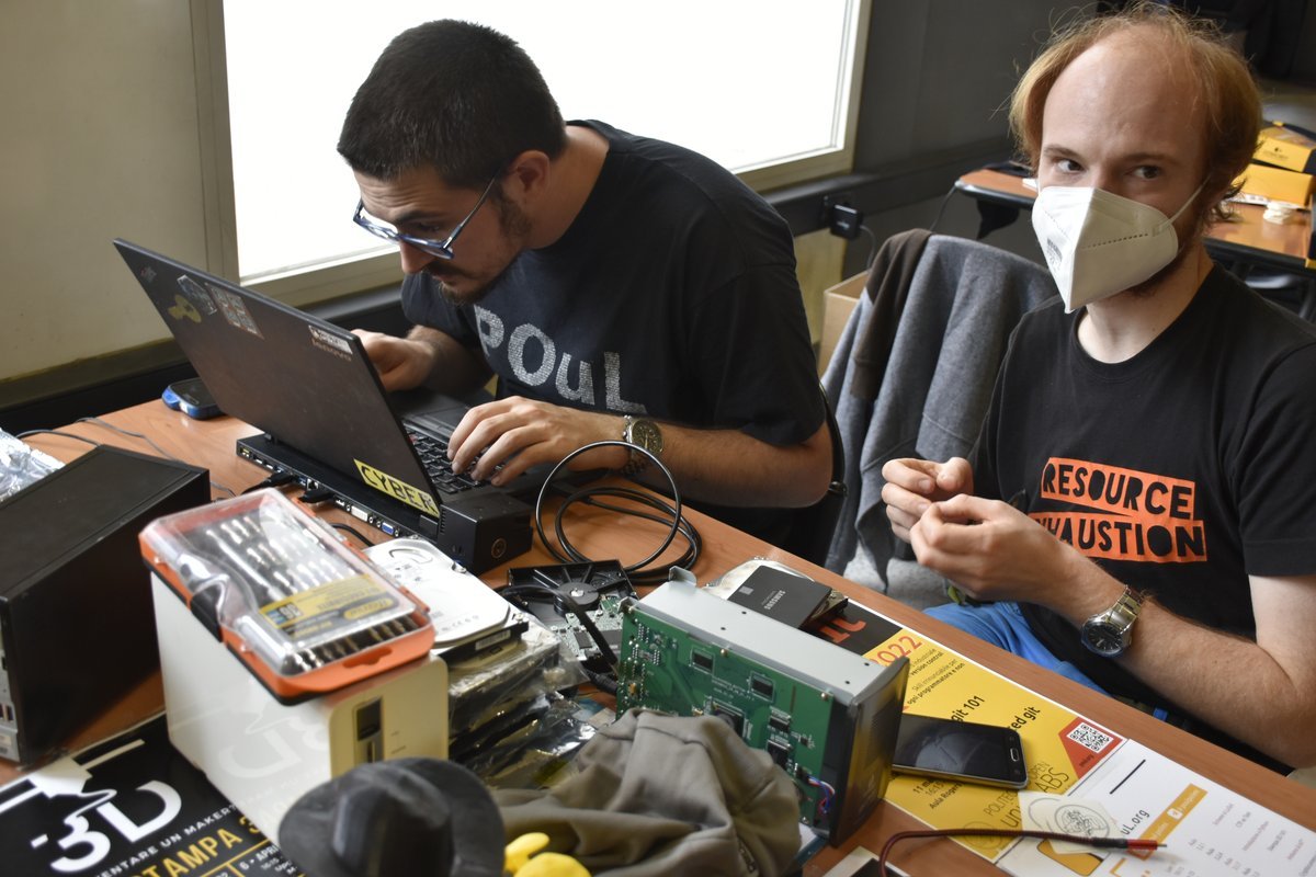 Researchers working on laptops during Operation IXIM which stopped the Popcorn Time botnet threat