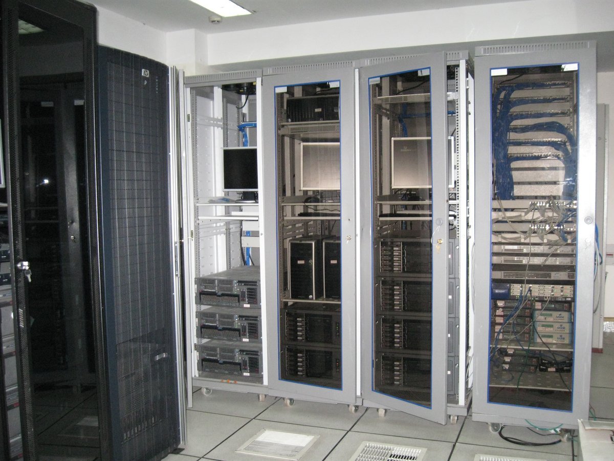 Server room illustrating the millions of devices saved from the Popcorn Time botnet by Operation IXIM