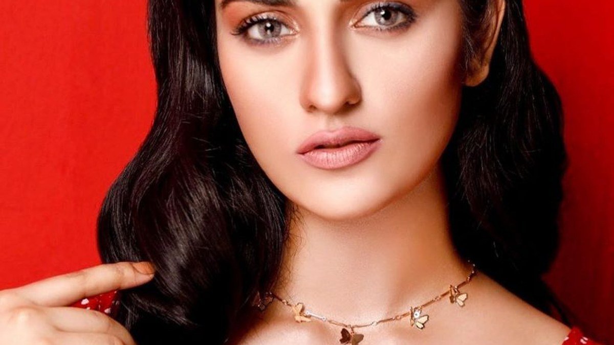 Sarah Khan: Biography, Dramas and Latest News