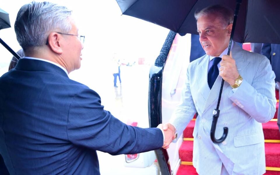 PM Shehbaz Directs Faster Implementation of Pakistan-Alibaba AI Partnership
