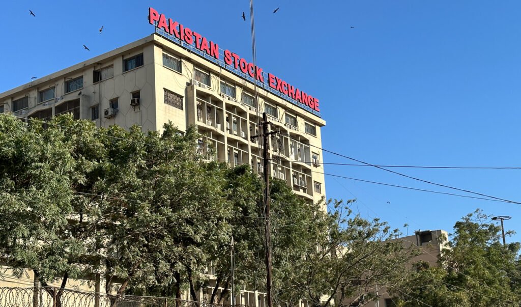 PSX Suspends LSE SPAC-I Trading as Ningbo Green Light Energy Merger Clears Way for October 26 Listing