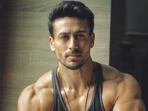 Tiger Shroff Attack Mumbai: Actor Survives Shooting in Juhu, Driver Injured
