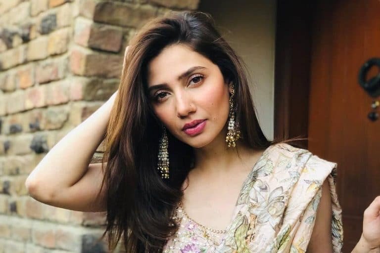 Mahira Khan, who praised Urwa Hocane's Beena portrayal in Aap Ki Izzat as powerful and honest (file photo)